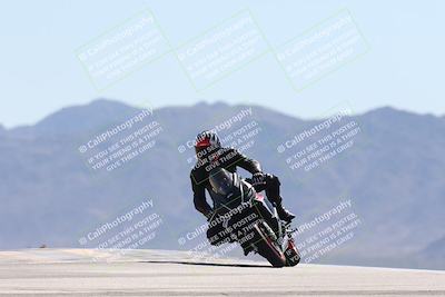 media/Oct-13-2025-Moto Forza (Mon) [[a66d839500]]/3-B Group/Session 4 (Turn 9)/